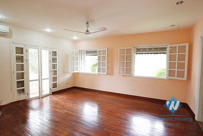 Nicely finished furnished villa for rent in Ciputra